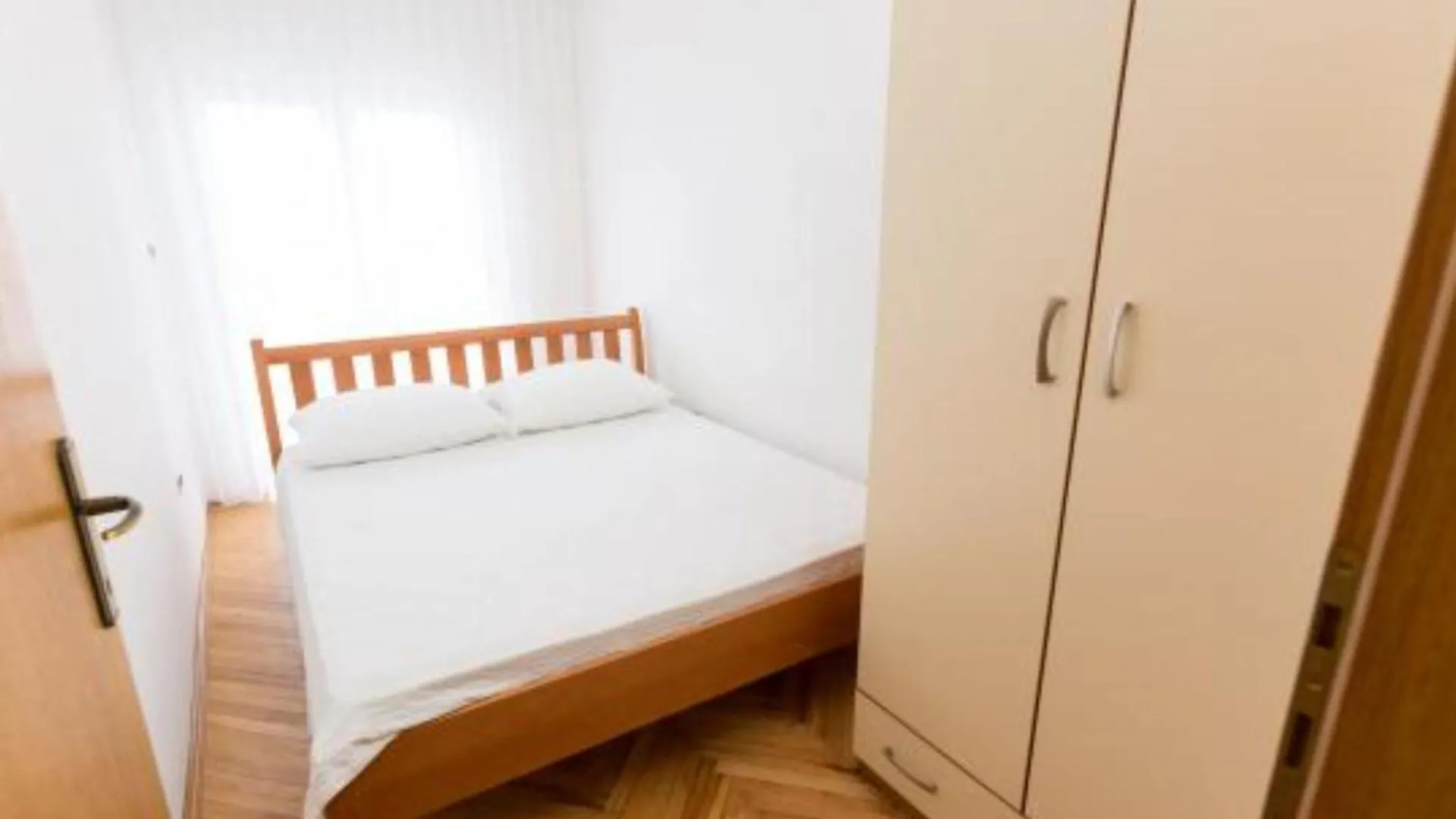 Apartment Apartmani Bridic Okrug Donji Donji Okrug