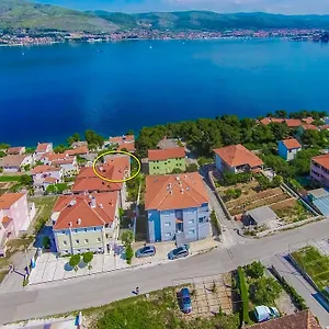 Tonka Donji Okrug (Ciovo)